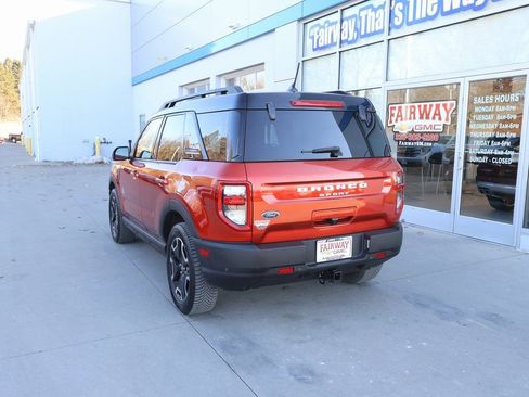Used 2022 Ford Bronco Sport Outer Banks w/ Tech Package image 8