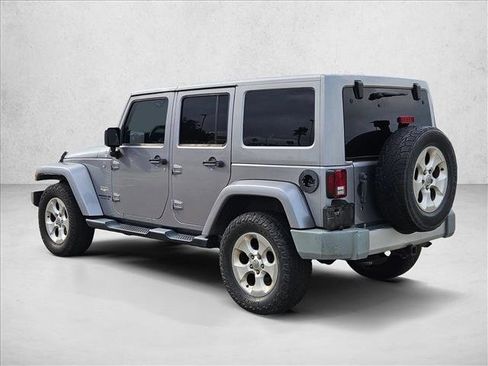 Used 2013 Jeep Wrangler Unlimited Sahara image 7