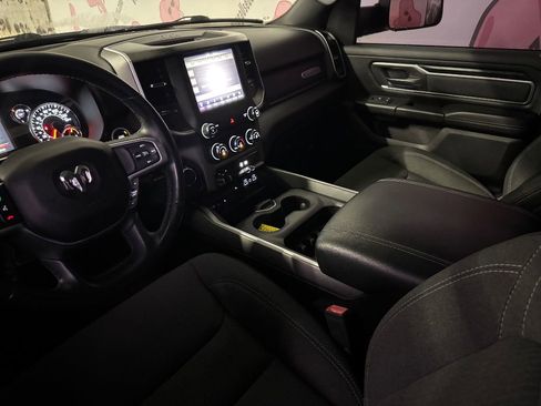 Used 2019 RAM 1500 Big Horn image 18