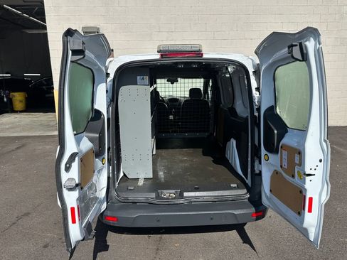 Used 2018 Ford Transit Connect XL image 34