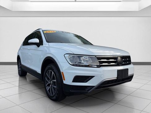 Used 2018 Volkswagen Tiguan SE AWD/4WD image 7