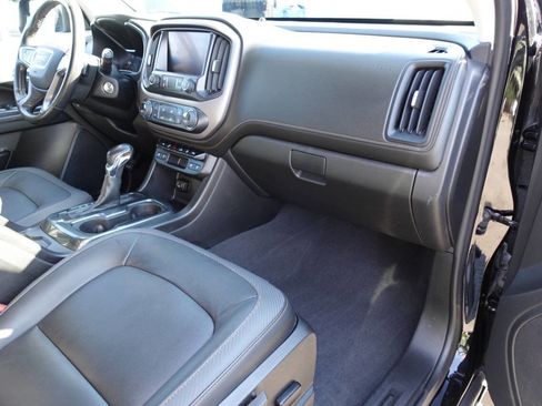Used 2022 GMC Canyon AT4 image 38