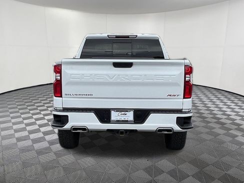 Used 2024 Chevrolet Silverado 1500 RST AWD/4WD image 5