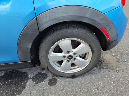 Used 2016 MINI Cooper 4-Door Hardtop FWD image 26