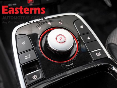 Used 2022 Kia Niro EX w/ Cold Weather Package image 13