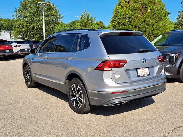Used 2021 Volkswagen Tiguan SE AWD/4WD image 7