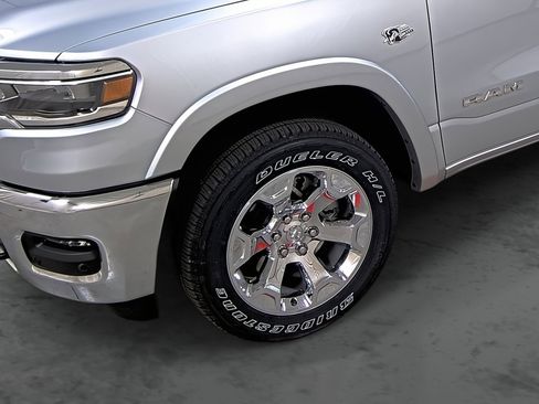 New 2026 RAM 1500 Big Horn AWD/4WD image 7