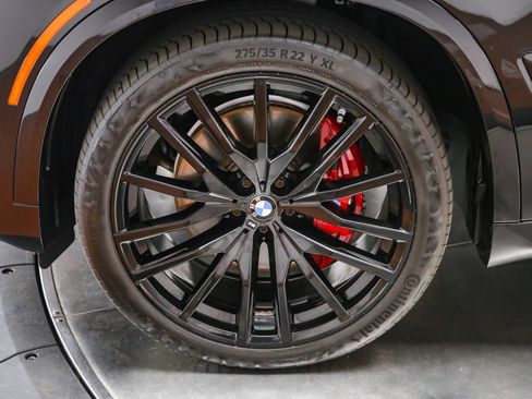 Used 2022 BMW X5 sDrive40i w/ M Sport Package RWD image 10