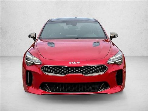 Used 2022 Kia Stinger GT-Line w/ Sun & Sound Package AWD/4WD image 3