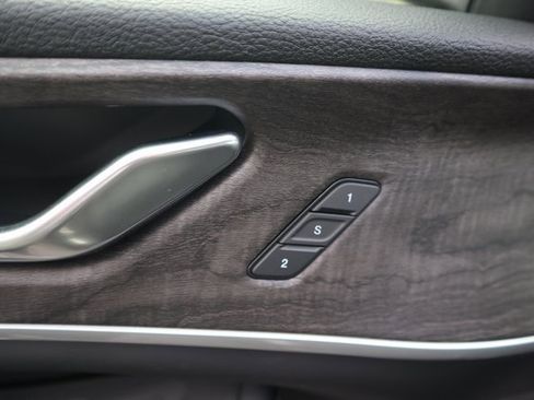 New 2025 Jeep Grand Cherokee L Limited image 7