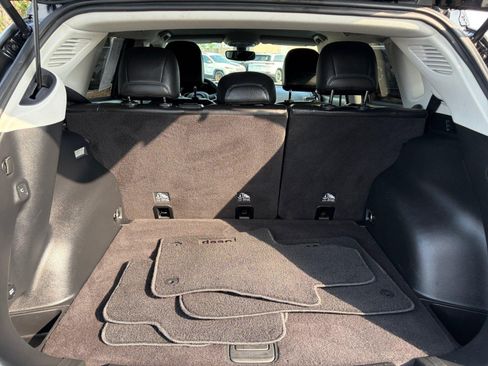 Used 2018 Jeep Compass Limited AWD/4WD image 20