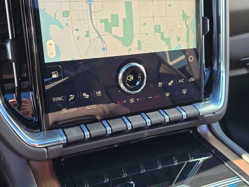 New 2026 GMC Yukon XL Denali w/ Denali Reserve Package image 61