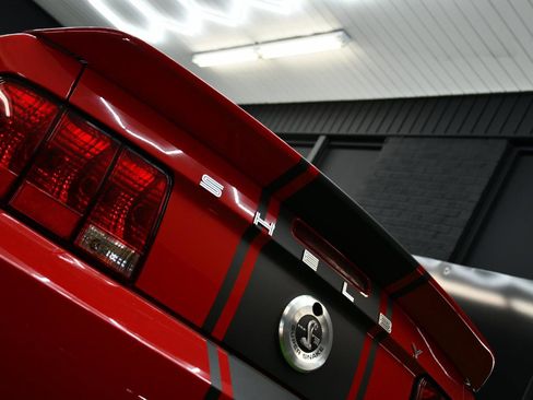 Used 2007 Ford Mustang Shelby GT500 image 13