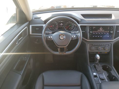 Used 2019 Volkswagen Atlas SE image 18