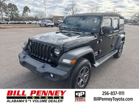 Used 2018 Jeep Wrangler Unlimited Sport S image 1