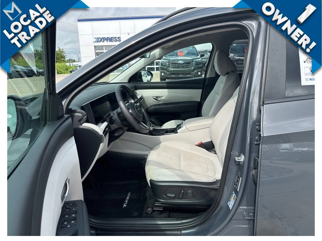 Used 2025 Hyundai Tucson SEL AWD/4WD image 12
