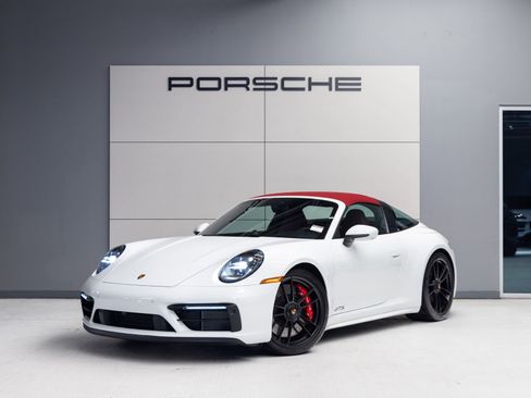 Certified 2024 Porsche 911 Targa 4 GTS w/ Premium Package AWD/4WD image 1