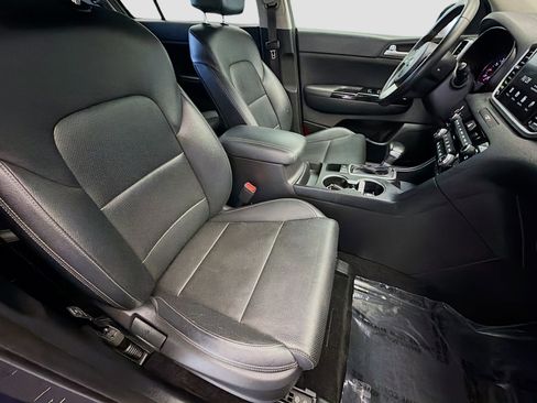 Used 2020 Kia Sportage EX FWD image 12