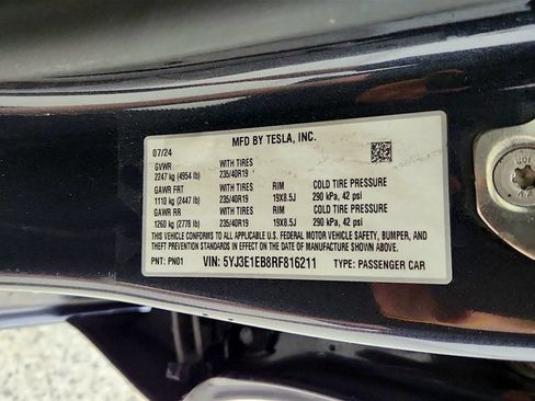 Used 2024 Tesla Model 3 Long Range AWD/4WD image 30