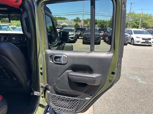 Certified 2021 Jeep Wrangler Unlimited Rubicon AWD/4WD image 17