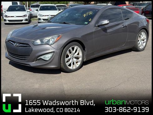 Used 2013 Hyundai Genesis 3.8 RWD image 1