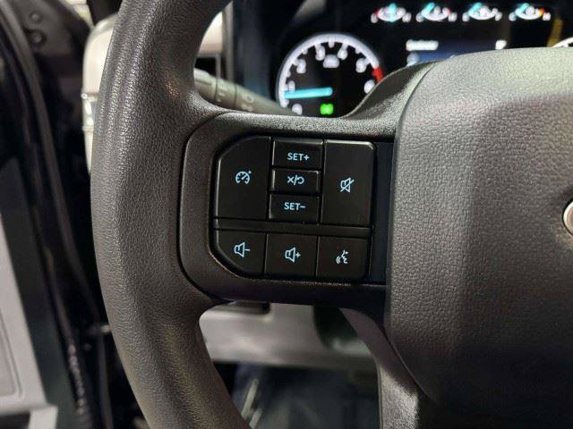 Used 2025 Ford F250 XLT AWD/4WD image 33