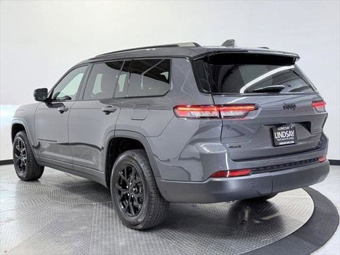 Certified 2024 Jeep Grand Cherokee L Altitude image 4