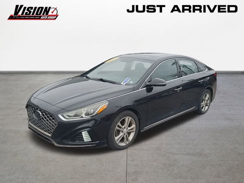 Used 2018 Hyundai Sonata Sport image 1
