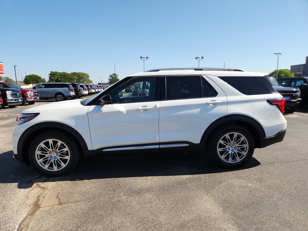 New 2026 Ford Explorer Platinum RWD image 7