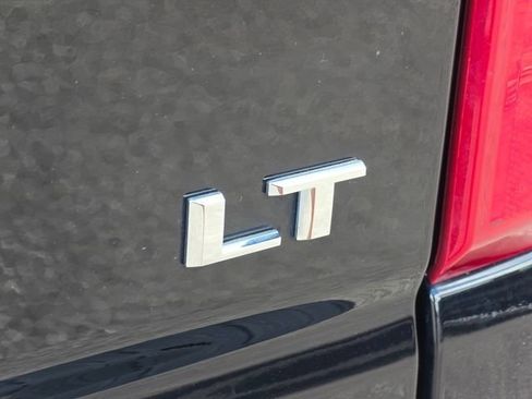 Used 2021 Chevrolet Silverado 1500 LT AWD/4WD image 19