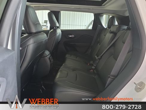 Used 2023 Jeep Cherokee Altitude Lux w/ Lux Elite Package AWD/4WD image 14