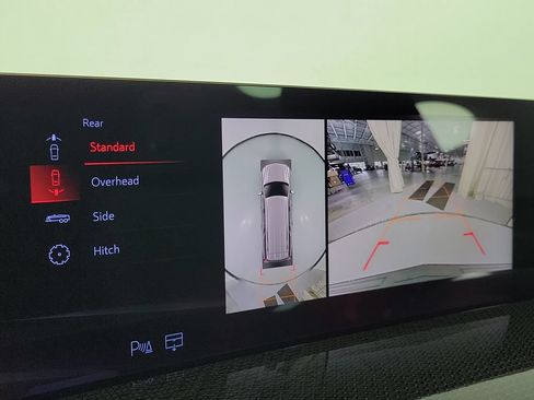 Certified 2025 Cadillac Escalade ESV V AWD/4WD image 28
