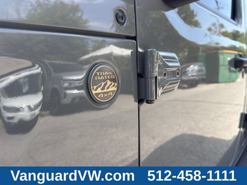 Used 2023 Jeep Wrangler Unlimited Rubicon 392 w/ Dual Top Group AWD/4WD image 7