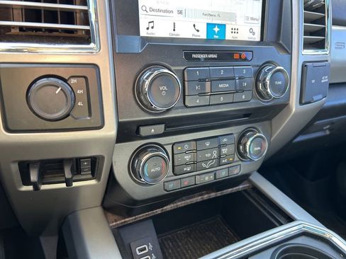 Used 2017 Ford F450 Lariat w/ Lariat Ultimate Package image 48