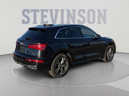 Used 2020 Audi Q5 e Premium Plus w/ Premium Plus Package AWD/4WD image 5