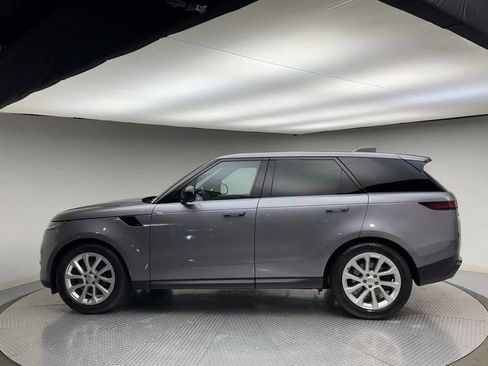 Certified 2023 Land Rover Range Rover Sport SE image 5