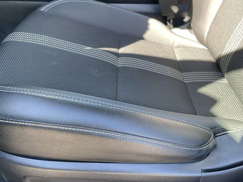 Used 2025 MAZDA CX-50 AWD 2.5 S w/ Preferred Package image 22