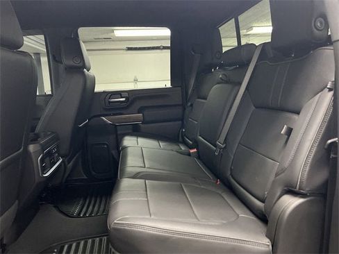 Used 2022 Chevrolet Silverado 2500 High Country image 25