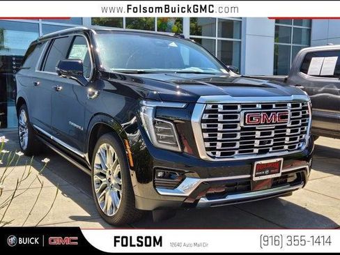 New 2026 GMC Yukon XL Denali w/ Denali Reserve Package AWD/4WD image 1