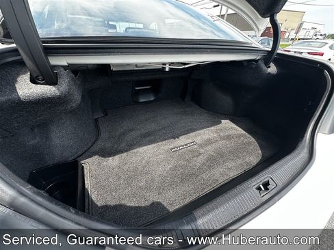 Used 2011 Toyota Avalon FWD image 19