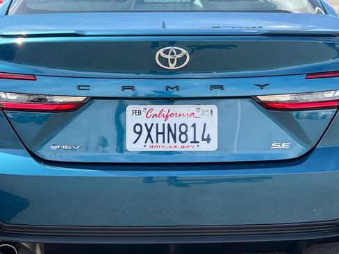 Used 2026 Toyota Camry SE image 19