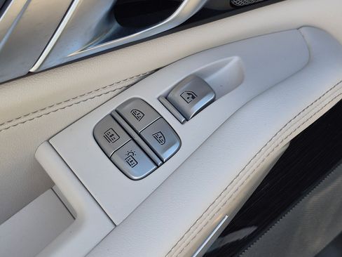 Used 2024 BMW X7 M60i w/ Executive Package AWD/4WD image 30