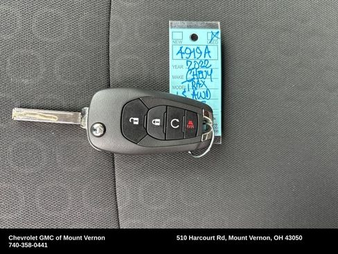 Used 2022 Chevrolet Trax LS w/ Tint and Cruise Package image 31