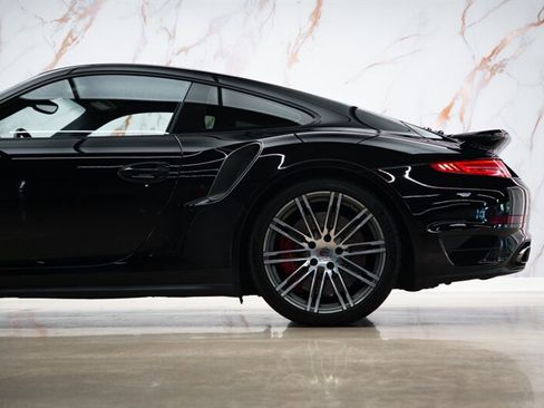 Used 2015 Porsche 911 Turbo AWD/4WD image 3