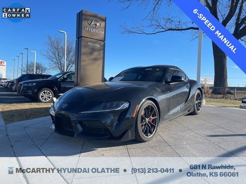 Used 2024 Toyota Supra 3.0 image 1