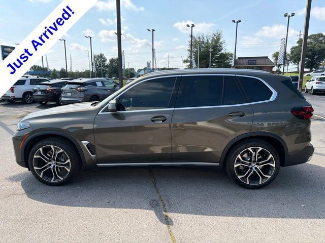 Used 2026 BMW X5 xDrive40i AWD/4WD image 6