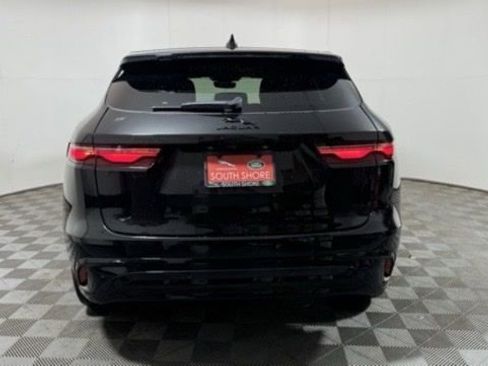 New 2026 Jaguar F-PACE R-Dynamic S image 6