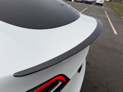 Used 2022 Tesla Model Y Performance image 20