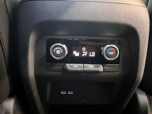 Certified 2026 Buick Enclave Sport Touring AWD/4WD image 13