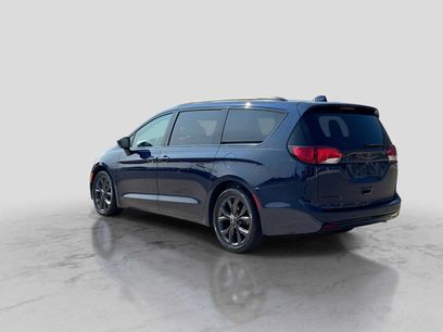 Used 2018 Chrysler Pacifica Touring-L Plus